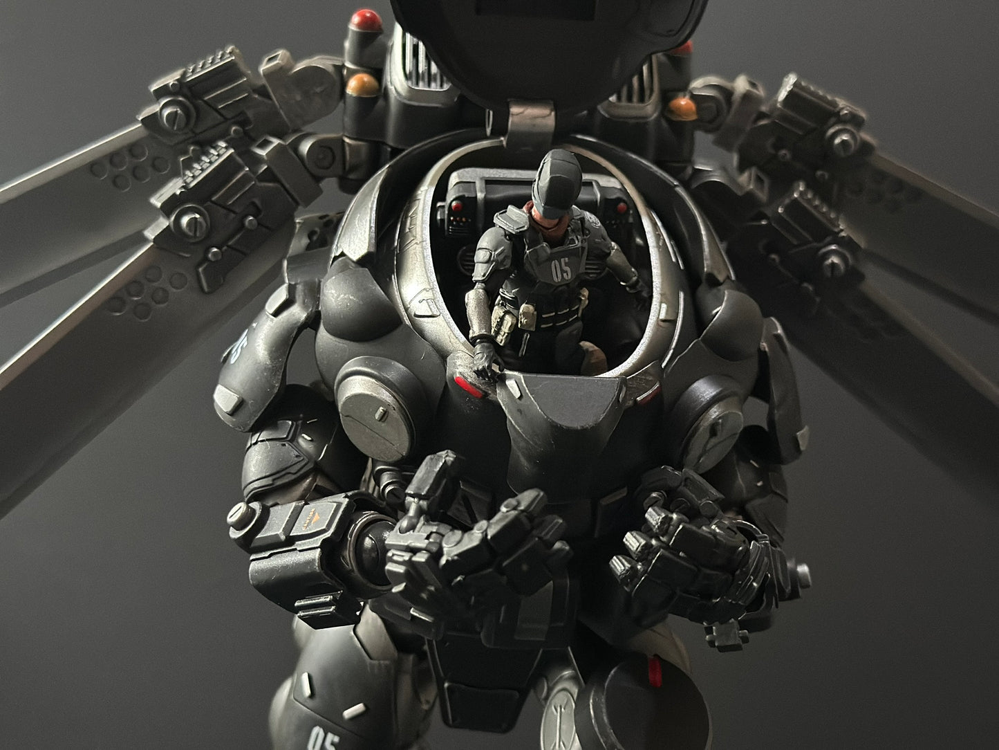 Joytoy - Iron Wrecker 05